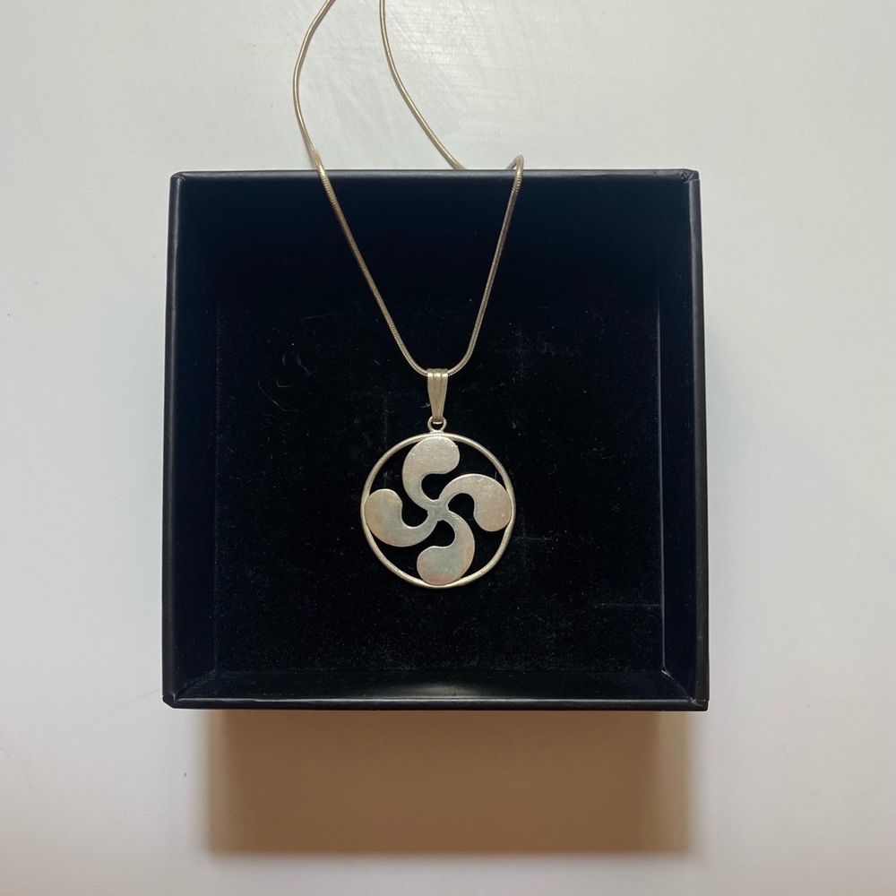 Sterling Silver MADE IN ITALY Pendant Necklace 20in chain